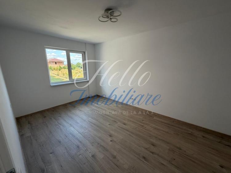 Apartament cu 2 camere semidecomandat în Florești