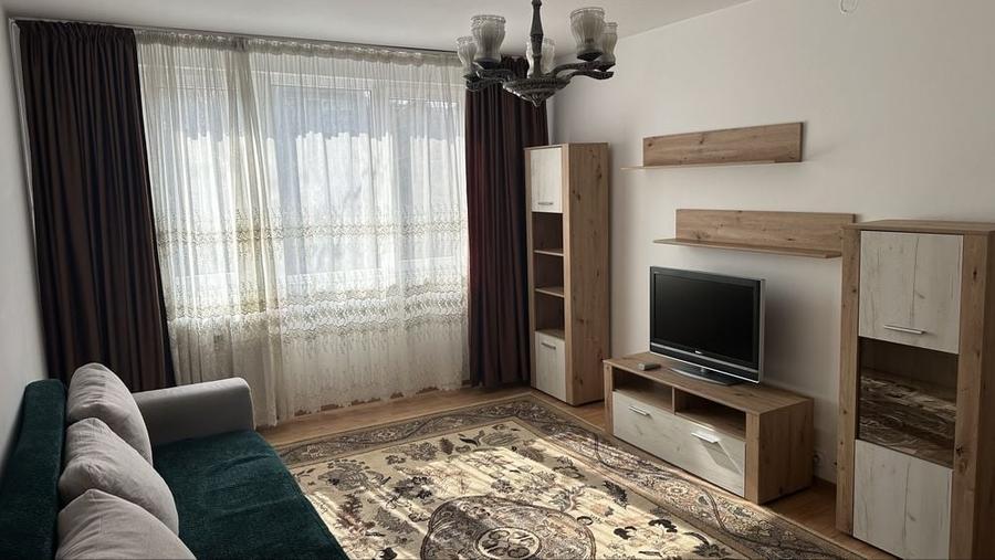 Apartament cu 2 camere decomandat în Titan