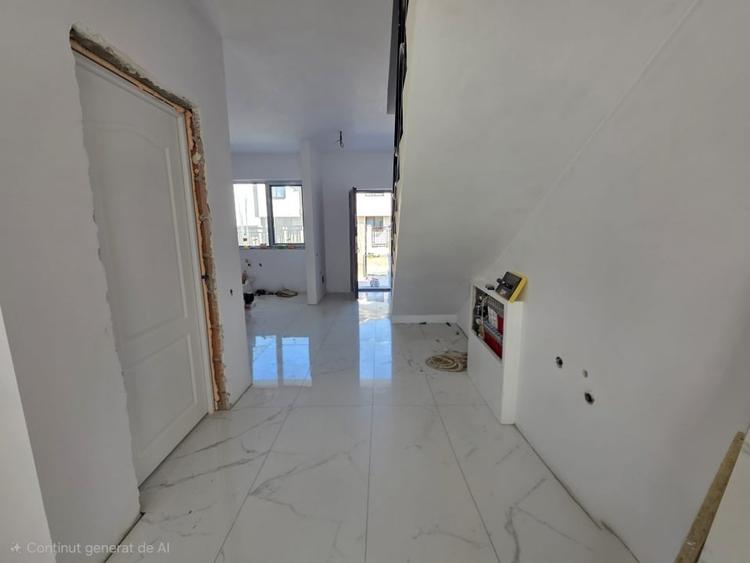 Casă cu 3 camere cu Canalizare în Bragadiru