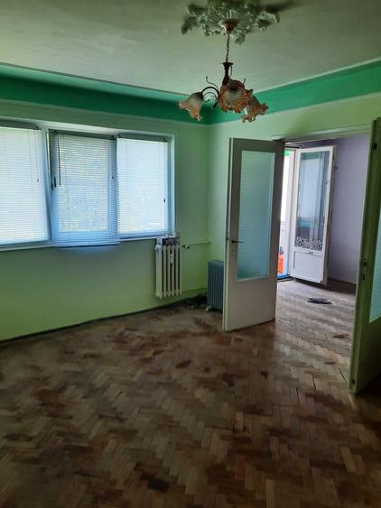 Apartament cu 2 camere nedecomandat în Alexandru cel Bun