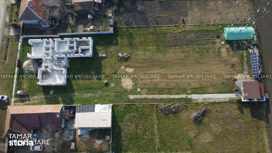 Casă cu 4 camere în Turnu