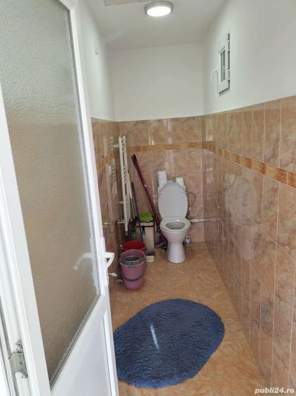 Casă cu 4 camere cu Teren 1200 Mp în Obreja