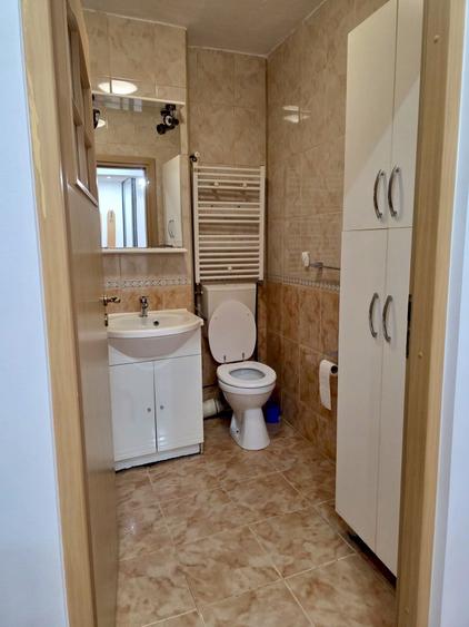 Apartament cu 3 camere decomandat în Mărăști