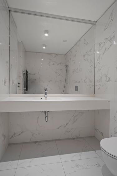 Apartament cu 3 camere semidecomandat, mobilat în Floreasca