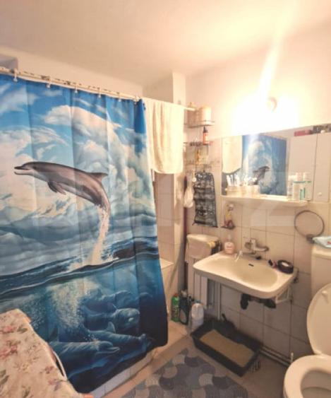 Casă cu 5 camere cu Teren 1350 Mp în Hălchiu