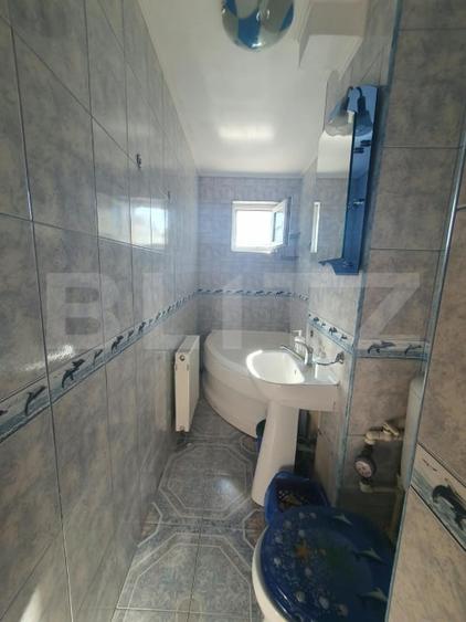Apartament cu 2 camere semidecomandat, mobilat în Micro 6