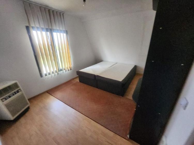 Casă cu 3 camere în Orțișoara