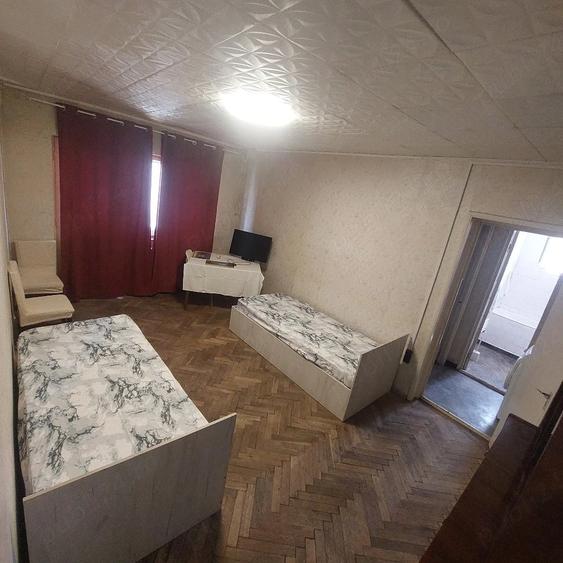 Apartament cu 2 camere semidecomandat în Ultracentral