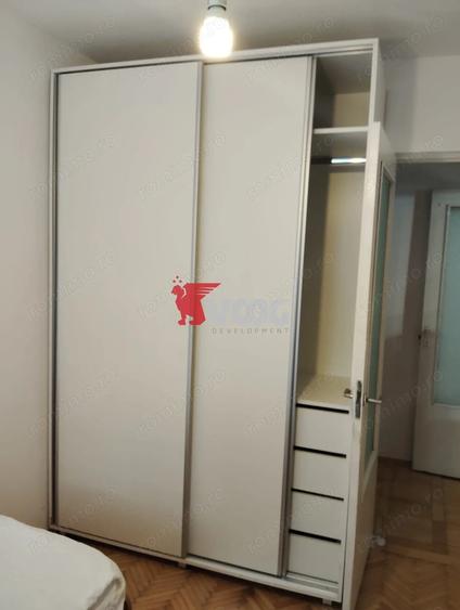 Apartament cu 3 camere semidecomandat în Spitalul Județean