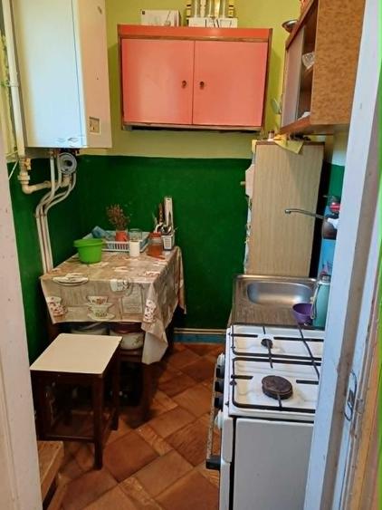 Apartament cu 2 camere nedecomandat în Central
