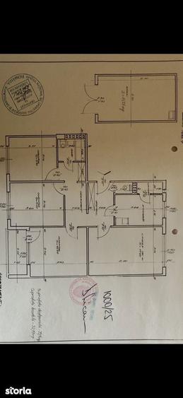 Apartament cu 4 camere decomandat în Drumul Taberei