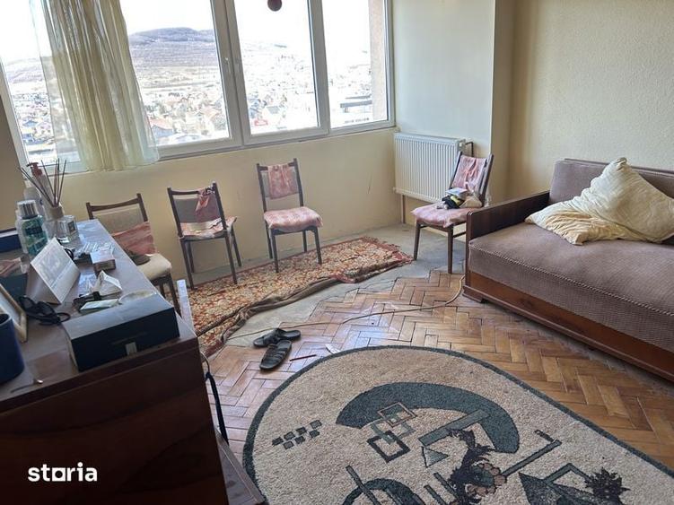 Apartament cu 4 camere în Central