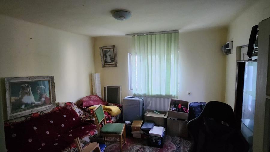 Casă individuală cu 3 camere cu Canalizare în CET