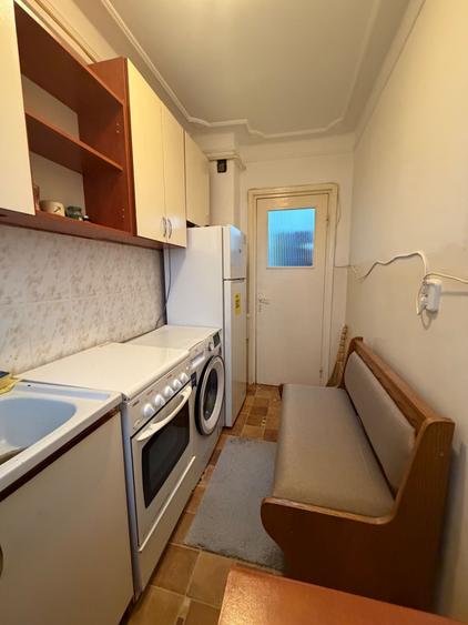 Apartament cu 2 camere decomandat în Mircea cel Bătrân