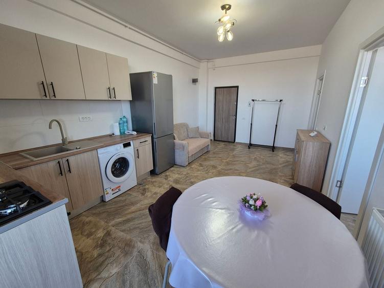 Apartament cu 2 camere decomandat, mobilat în Km 5