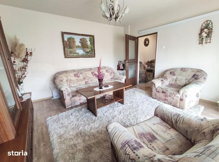 Apartament cu 2 camere decomandat în Micro 16