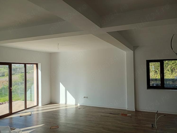 Casă cu Teren 760 Mp în Central