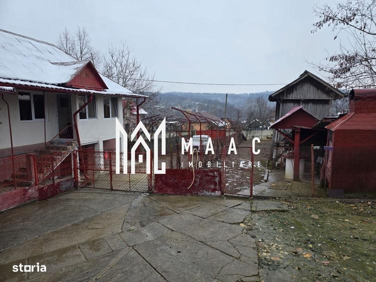 Casă cu 4 camere în Drăganu
