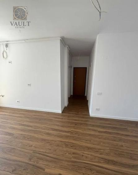 Apartament cu 3 camere decomandat în Viilor