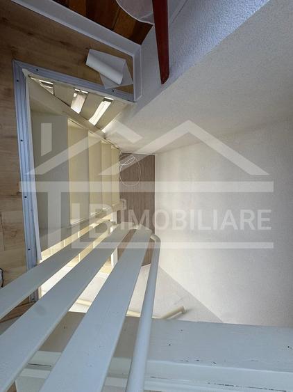 Casă cu 4 camere cu Teren 160 Mp în Semicentral