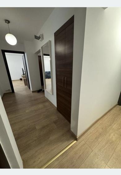 Apartament cu 3 camere decomandat în Mofleni