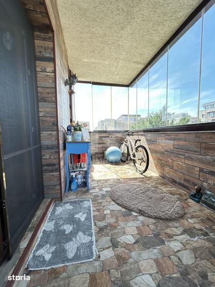 Apartament cu 2 camere decomandat în Tomis Plus