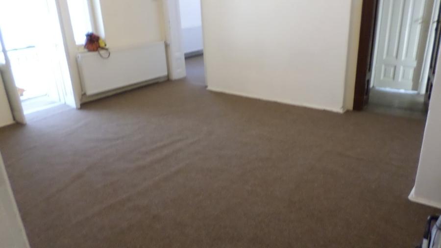 Apartament cu 2 camere semidecomandat în Victoriei