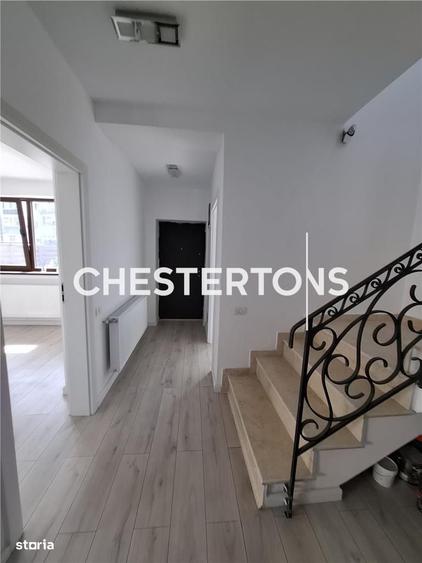 Casă cu 4 camere cu Teren 280 Mp în Central