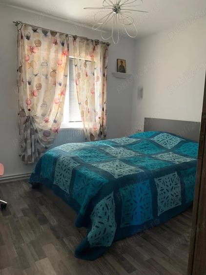 Casă cu 2 camere cu Teren 1250 Mp în Cămineasca