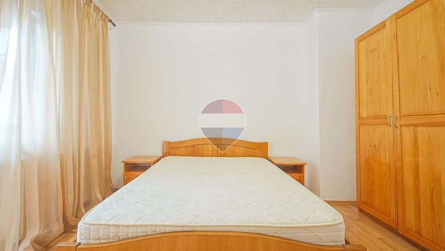Apartament cu 2 camere decomandat, mobilat în Central