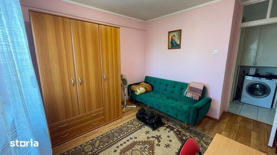 Apartament cu 2 camere decomandat în Galata