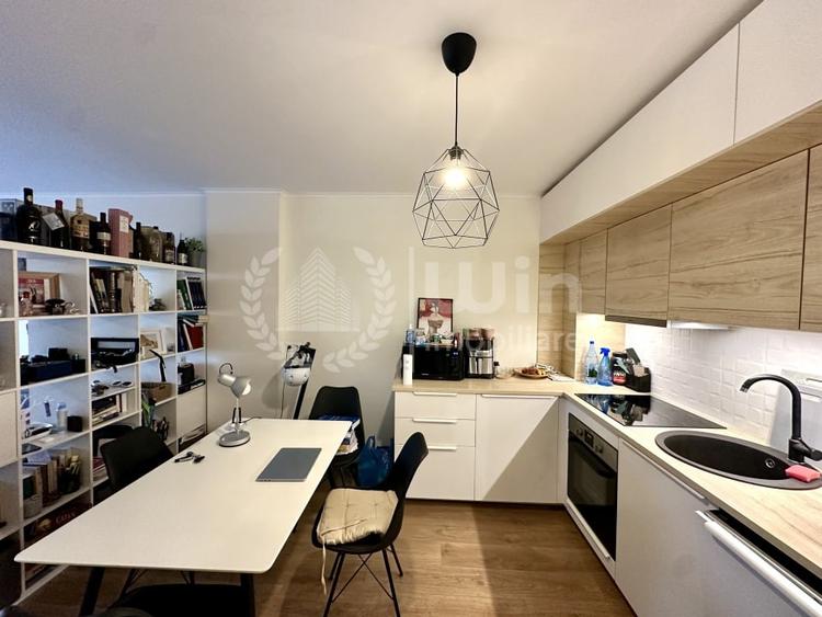 Apartament cu 2 camere semidecomandat, mobilat în Europa