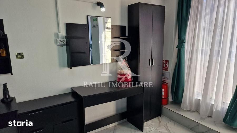 Spațiu comercial, de 27 mp, în Central