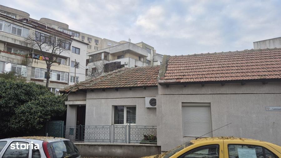 Casă cu 4 camere cu Teren 102 Mp în Casa de Cultură