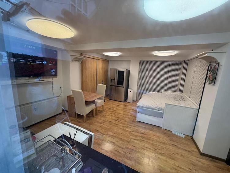 Casă cu 4 camere cu Teren 120 Mp în Centrul Istoric