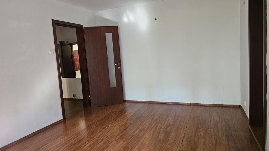 Apartament cu 2 camere semidecomandat în Gemenii