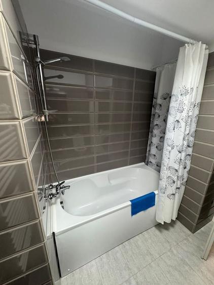 Apartament cu 2 camere semidecomandat, mobilat în Tomis Nord