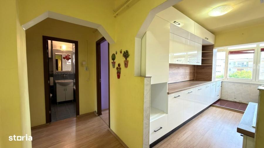 Apartament 2 camere Etaj III Carei-Calea Mihai Viteazul Nr.19, Vizavi - 1