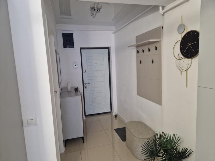 Apartament cu 2 camere decomandat în Mamaia