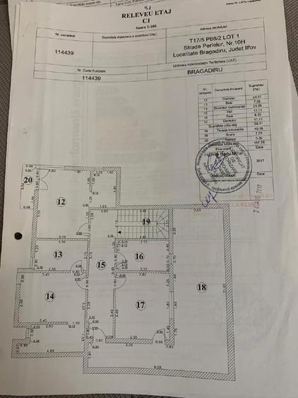 Casă individuală cu 4 camere cu Canalizare în Central