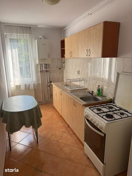De inchiriat apartament 3 camere, Tg. Mures, 7 Noiembrie (UMF) - 2