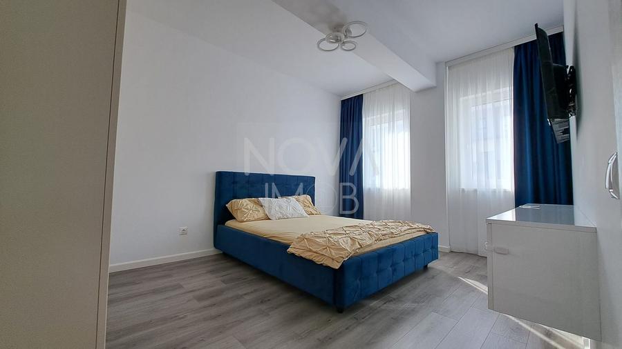 Apartament cu 3 camere semidecomandat, mobilat în Mihai Viteazul