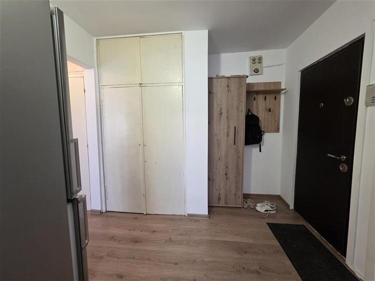 Apartament cu 2 camere decomandat în Brazda lui Novac