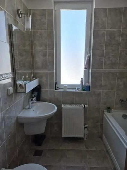 Apartament cu 2 camere semidecomandat în Șagului