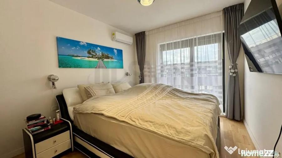 Apartament cu 3 camere decomandat în Domenii