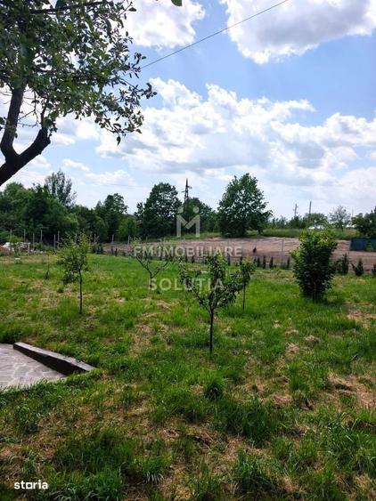 Casă cu 3 camere cu Teren 1100 Mp în Central