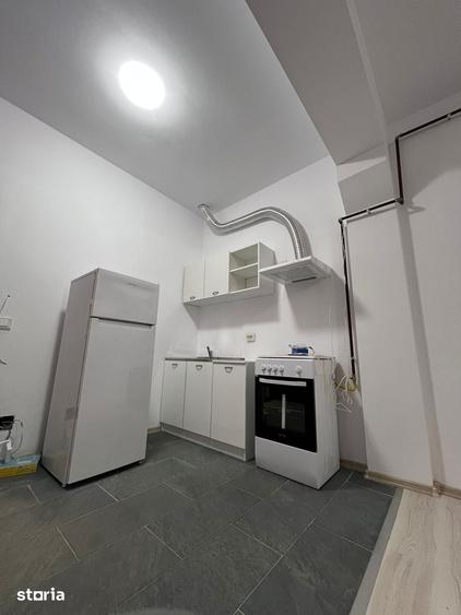 Apartament cu 2 camere semidecomandat în Lețcani