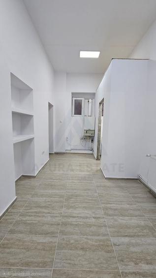 Spațiu comercial, de 56.880001068115 mp, în Central