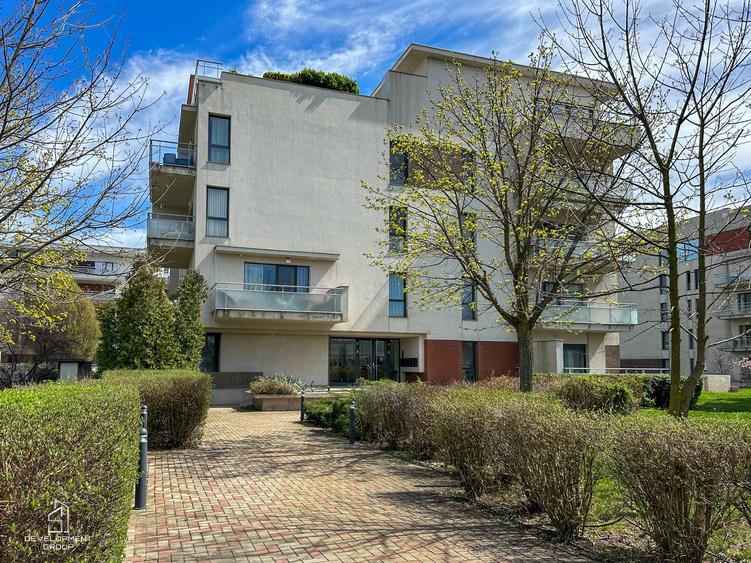 Apartament cu 3 camere decomandat în Iancu Nicolae