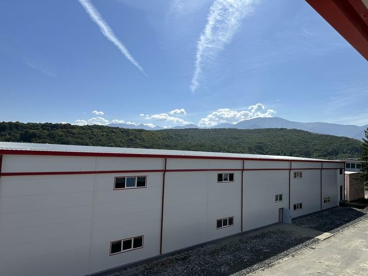 SPATIU INDUSTRIAL,  6857  MP - direct de la proprietar - 7